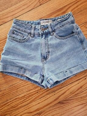 PacSun Light Wash High-Rise Cuffed Denim Shorts Size 22/xxs